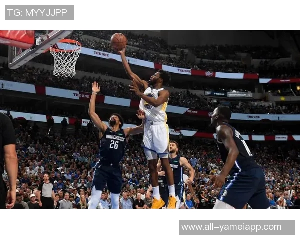 维金斯半场表现平平三分球和罚球均未命中仅得10分 维金斯半场表现平平三分球和罚球均未命中仅得10分