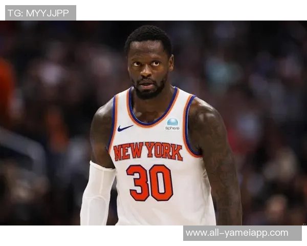 兰德尔半场表现出色9投6中助力球队三分球命中率高达667