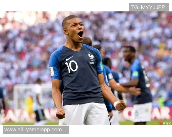 三镇新援贝维斯回忆与姆巴佩共训经历两年克莱枫丹的成长之路