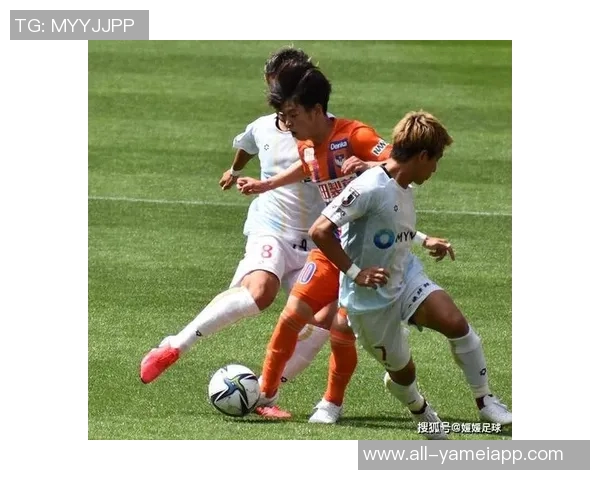 日本高中足球锦标赛MVP日高元正式加盟RB大宫松鼠球队